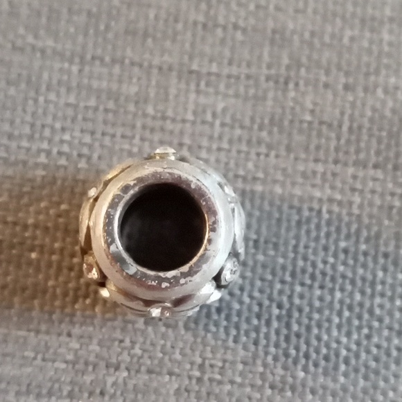 BRIGHTON BLACK ENAMEL, CRYSTAL AND SILVER FLOWER BEAD - Picture 3 of 5